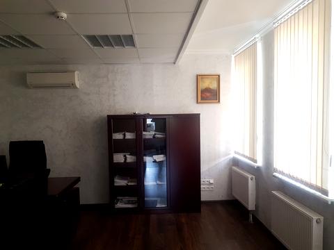 комерційна за адресою Прорізна вул., 14