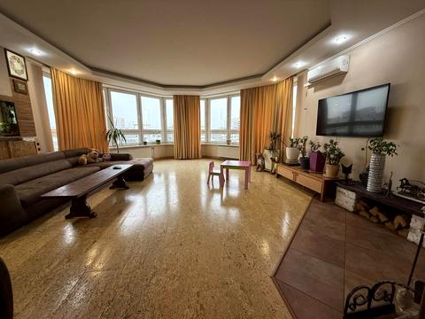 квартира по адресу Раисы Окипной ул., 4-А