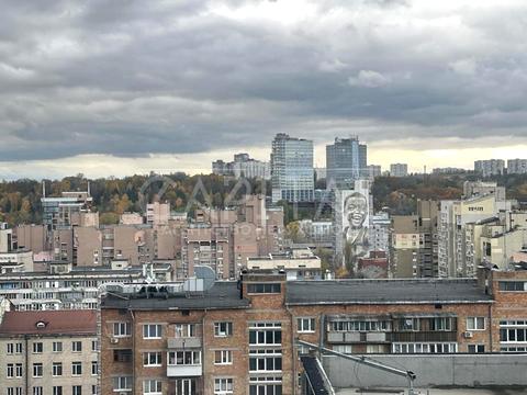 квартира за адресою Велика Васильківська вул. (Червоноармійська), 91-93