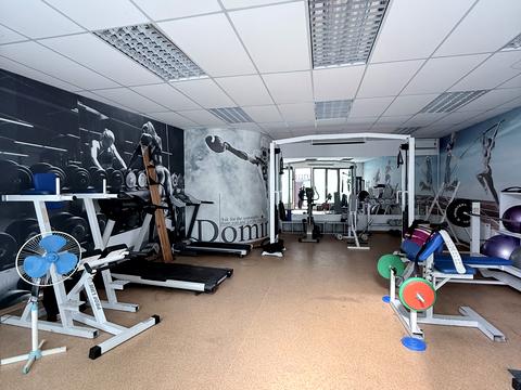 коммерческая по адресу Узкий пер., 6