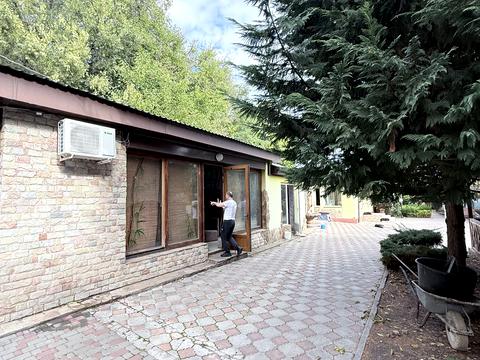 коммерческая по адресу Узкий пер., 6