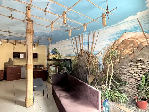 коммерческая по адресу Узкий пер., 6