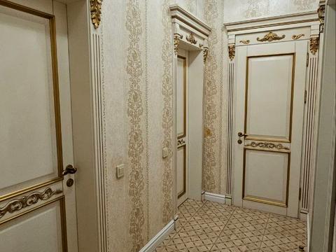 квартира за адресою Любарського пров. (Білостоцького), 4