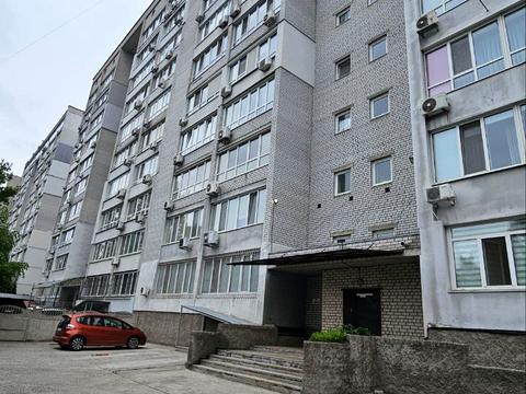 квартира за адресою Любарського пров. (Білостоцького), 4