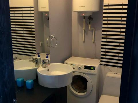 квартира за адресою Разумовська вул., 10/12