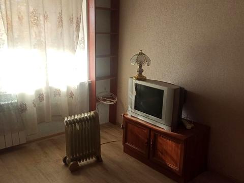 квартира за адресою Зодчих вул., 18