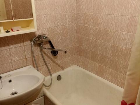 квартира за адресою Зодчих вул., 18