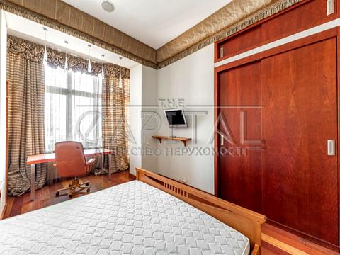 квартира за адресою вул. Паторжинського, 1