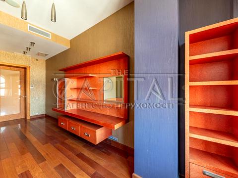 квартира за адресою вул. Паторжинського, 1