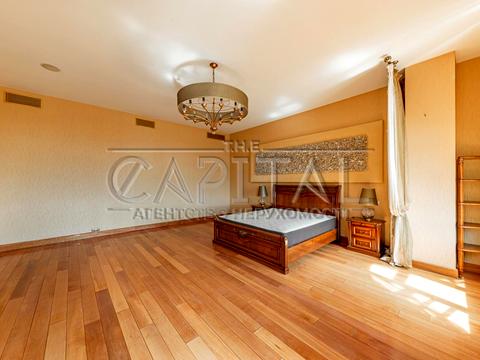 квартира за адресою вул. Паторжинського, 1