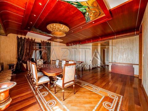 квартира за адресою вул. Паторжинського, 1