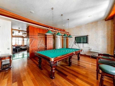 квартира за адресою вул. Паторжинського, 1