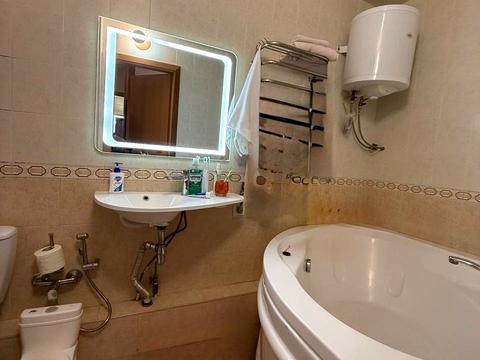 квартира по адресу Французский бульв., 60