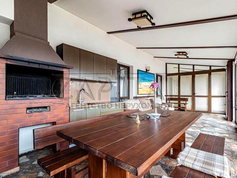 дом по адресу Святищенская ул.