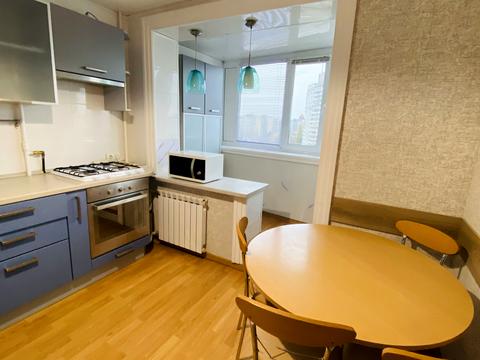 квартира за адресою Братиславська вул., 22