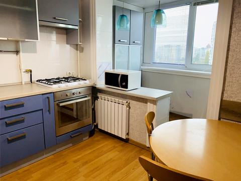 квартира за адресою Братиславська вул., 22