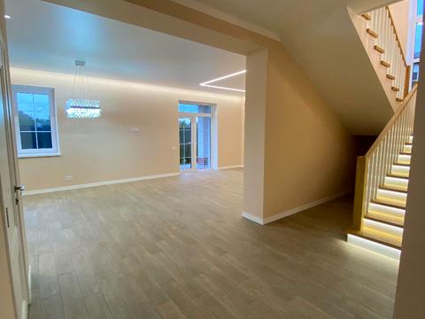 будинок за адресою Кільцева вул.