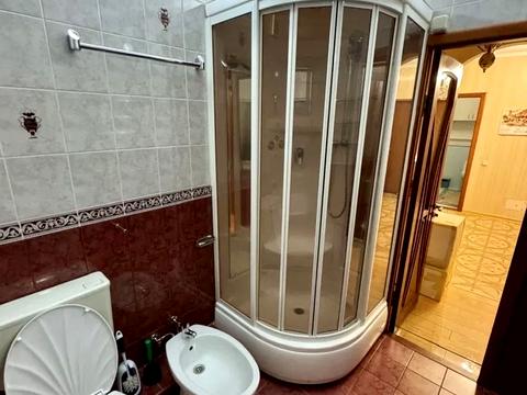 квартира за адресою Олександра Кониського вул., 52-58