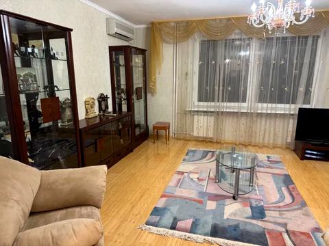 квартира за адресою Олександра Кониського вул., 52-58