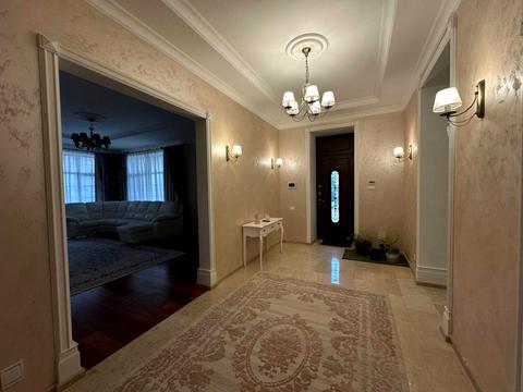 будинок за адресою Зої Космодем'янської, 1/12