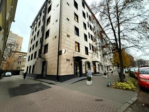 комерційна за адресою Євгена Гуцала пров. (Кутузова), 3