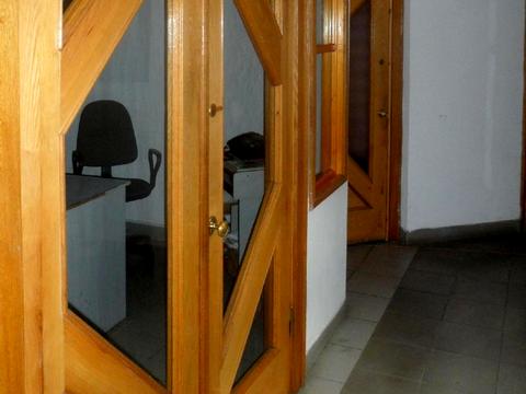 комерційна за адресою Модеста Менцинського вул., 5