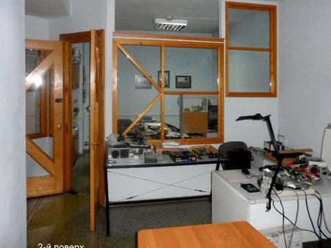 комерційна за адресою Модеста Менцинського вул., 5