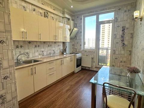 квартира за адресою Перлинна вул., 3