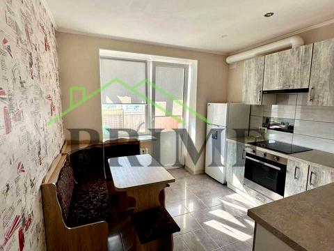 квартира за адресою Героїв України вул., 8-А