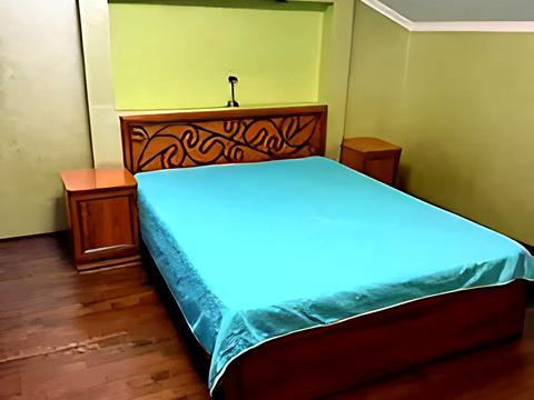 квартира по адресу Леся Курбаса ул., 4