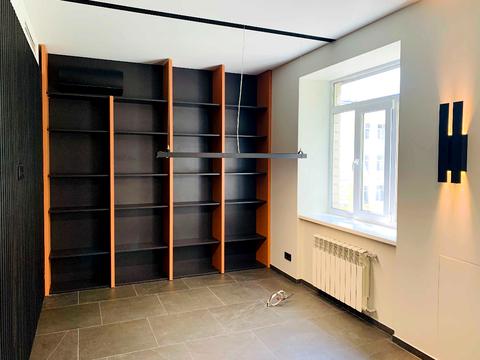 комерційна за адресою Євгена Гуцала пров. (Кутузова), 3