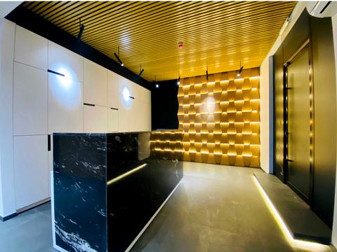 комерційна за адресою Євгена Гуцала пров. (Кутузова), 3