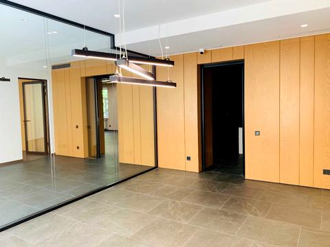 комерційна за адресою Євгена Гуцала пров. (Кутузова), 3