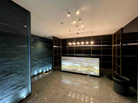 комерційна за адресою Євгена Гуцала пров. (Кутузова), 3