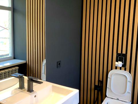 комерційна за адресою Євгена Гуцала пров. (Кутузова), 3