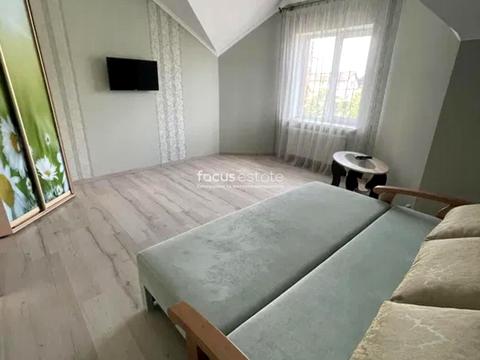 будинок за адресою Центральна