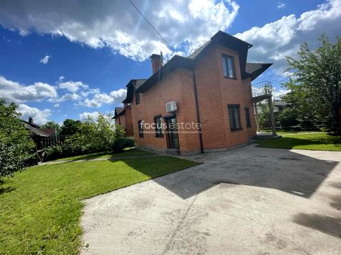 будинок за адресою Центральна