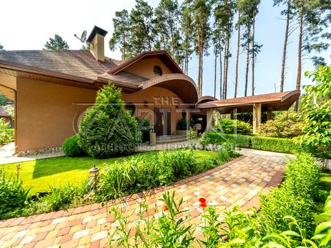 дом по адресу Александра Саенко ул.