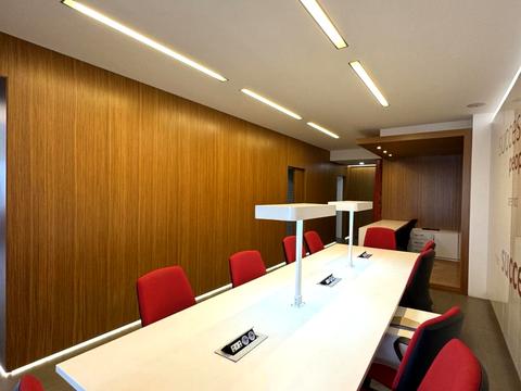 коммерческая по адресу Почайнинская ул., 70