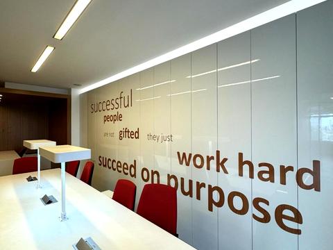 коммерческая по адресу Почайнинская ул., 70