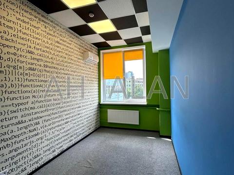 комерційна за адресою Ростиславська вул. (Маршала Рибалка), 11