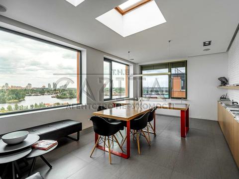 коммерческая по адресу Почайнинская ул., 70