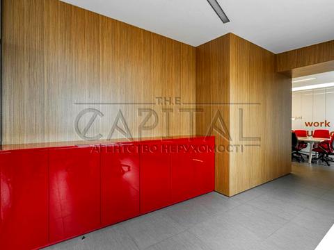 коммерческая по адресу Почайнинская ул., 70