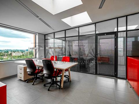 коммерческая по адресу Почайнинская ул., 70