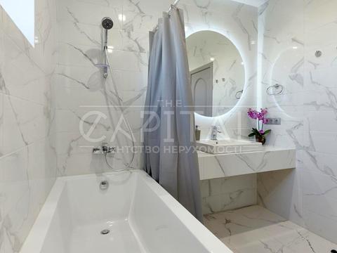 квартира за адресою Клінічна вул., 23/25