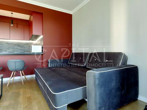 квартира за адресою Клінічна вул., 23/25