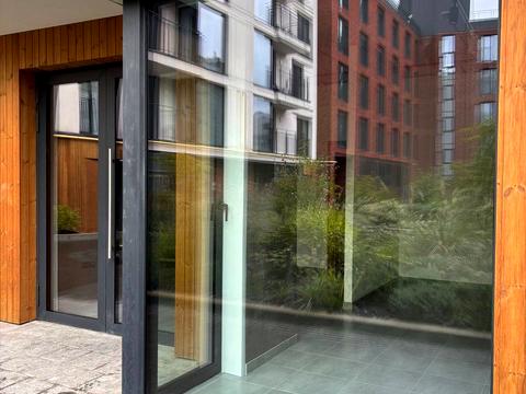 комерційна за адресою Замарстинівська вул. (Калініна), 40