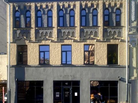 комерційна за адресою Бульварно-Кудрявська вул. (Воровського), 42-А