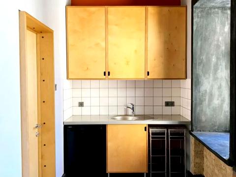 комерційна за адресою Бульварно-Кудрявська вул. (Воровського), 42-А