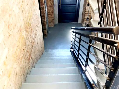 комерційна за адресою Бульварно-Кудрявська вул. (Воровського), 42-А